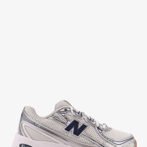 Discover the authentic New Balance men's 740 mesh low-top sneakers in GREY MATTER