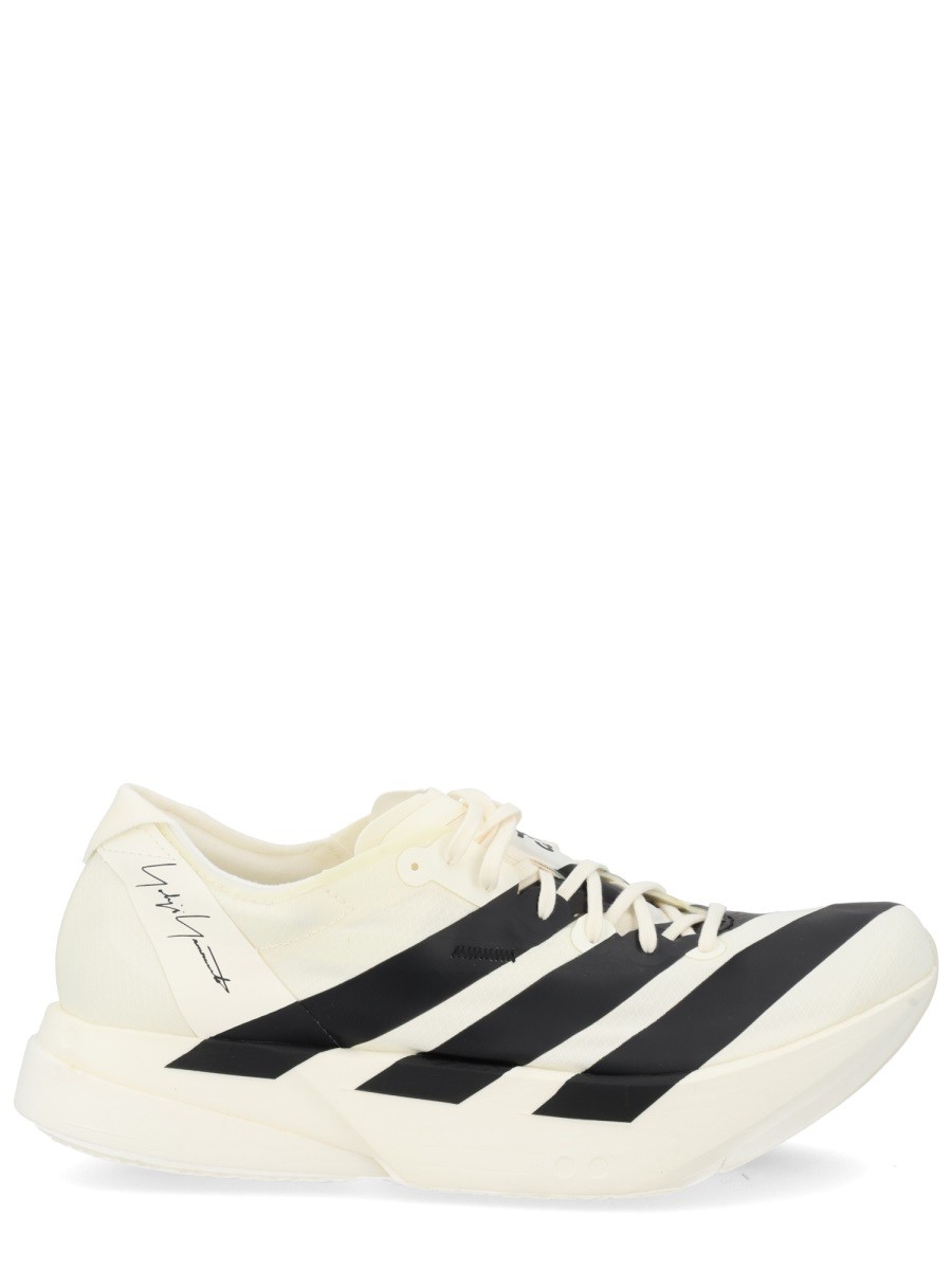 Refresh your wardrobe with the Y - 3 unisex "ADIOS PRO 4" SNEAKER in White
