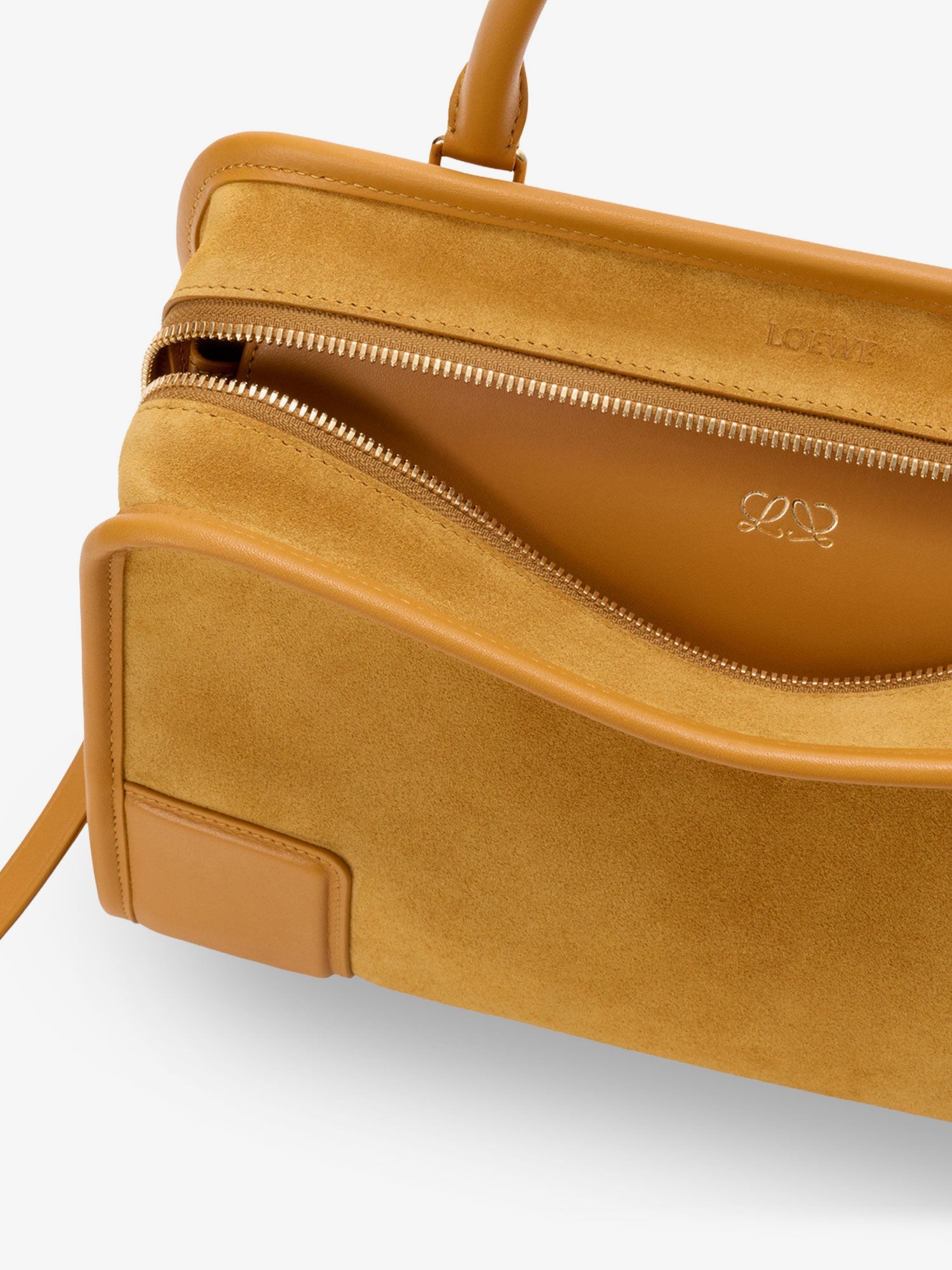 LOEWE – Amazona 180 Medium Suede Shoulder Bag : Color - OCHRE, Size - UNI - Image 4