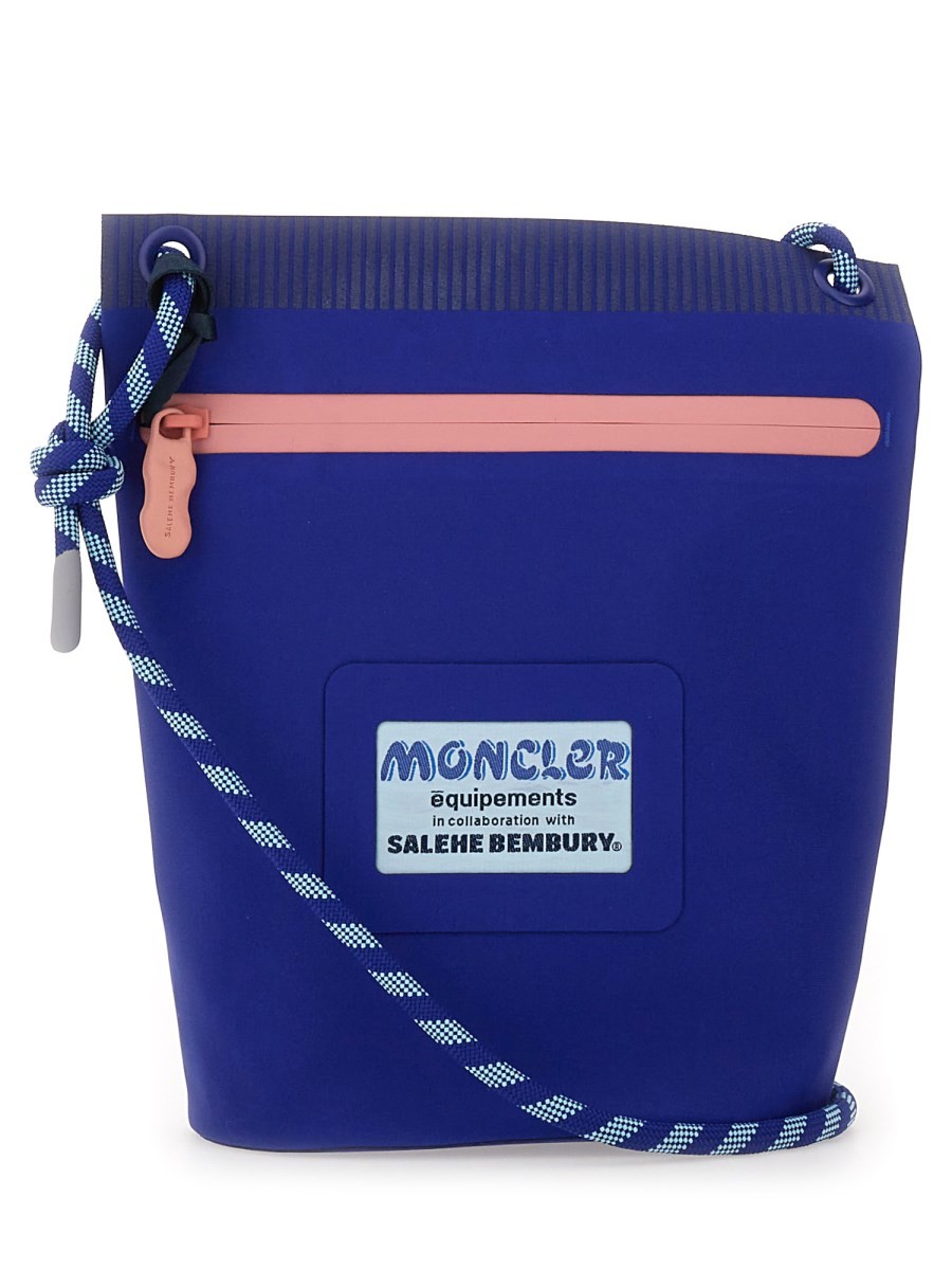 Discover the authentic Moncler men's "AMOEBA BY SALEHE BEMBURY" CLUTCH BAG in Blue