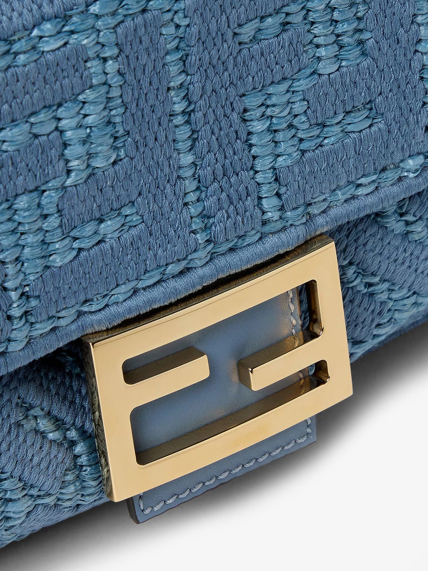 FENDI – Baguette® handbag in raffia with all-over FF embroidery : Color - BLUCERULEOOS, Size - UNI - Image 5