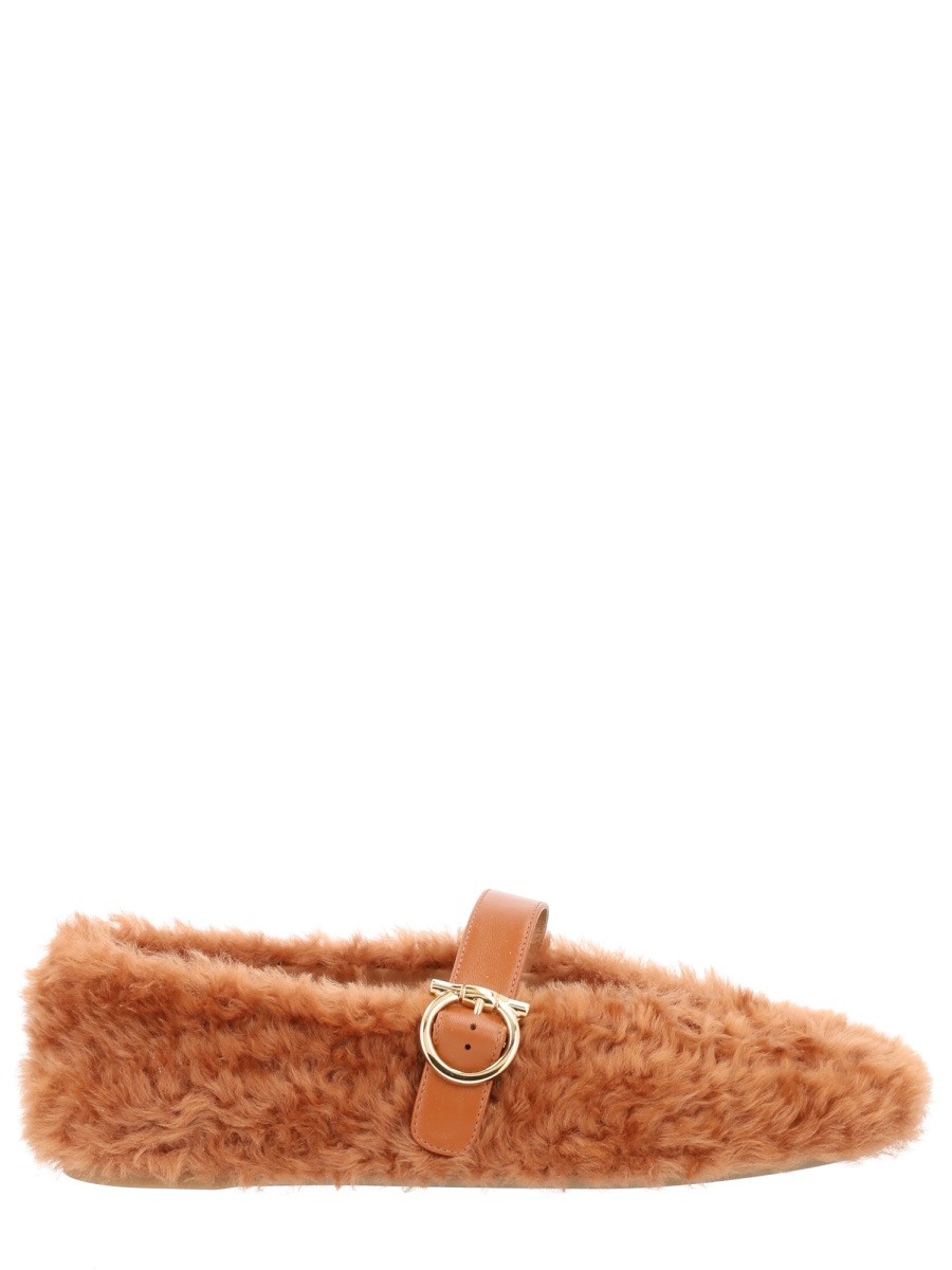 Explore the authentic Ferragamo women's BALLERINA "LOVE ORNAMENT" in beige