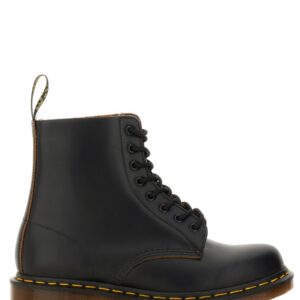 Explore the authentic Dr Martens men's BOOT 1460 VINTAGE in Black