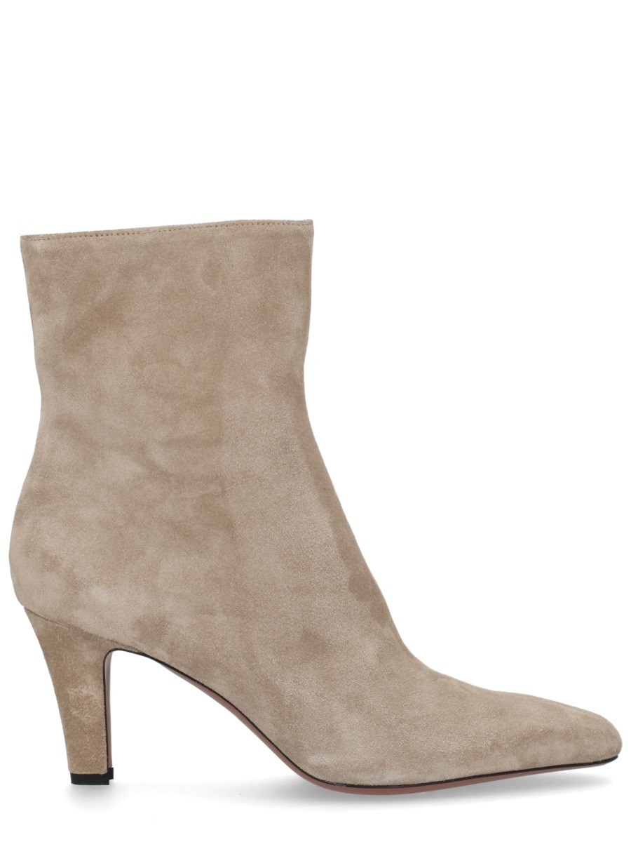 Elevate your look with the PARIS TEXAS women's BOOT "BELLE" in beige
