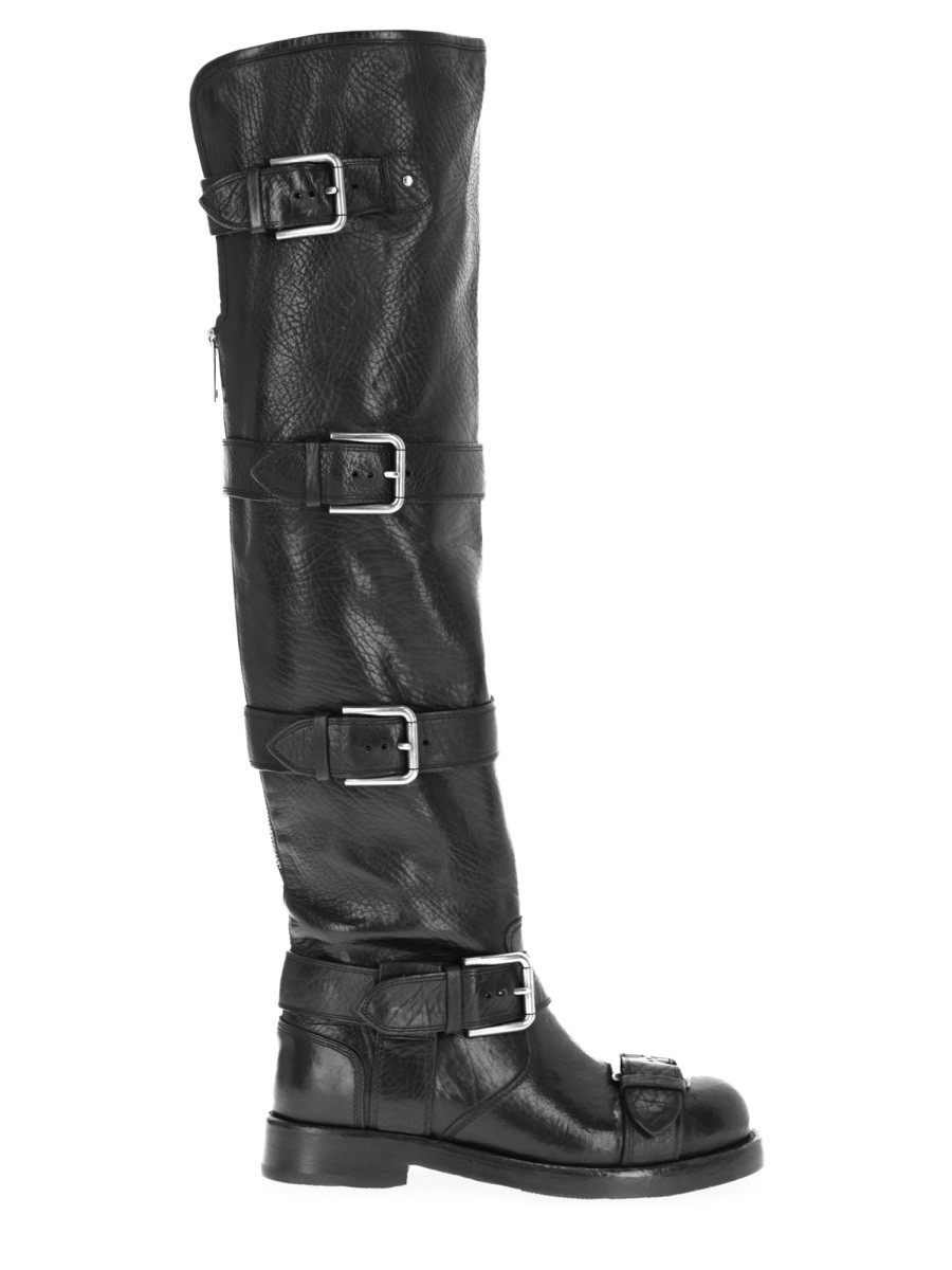 Refresh your wardrobe with the Dolce & Gabbana women's BOOT "HORSE" in Black