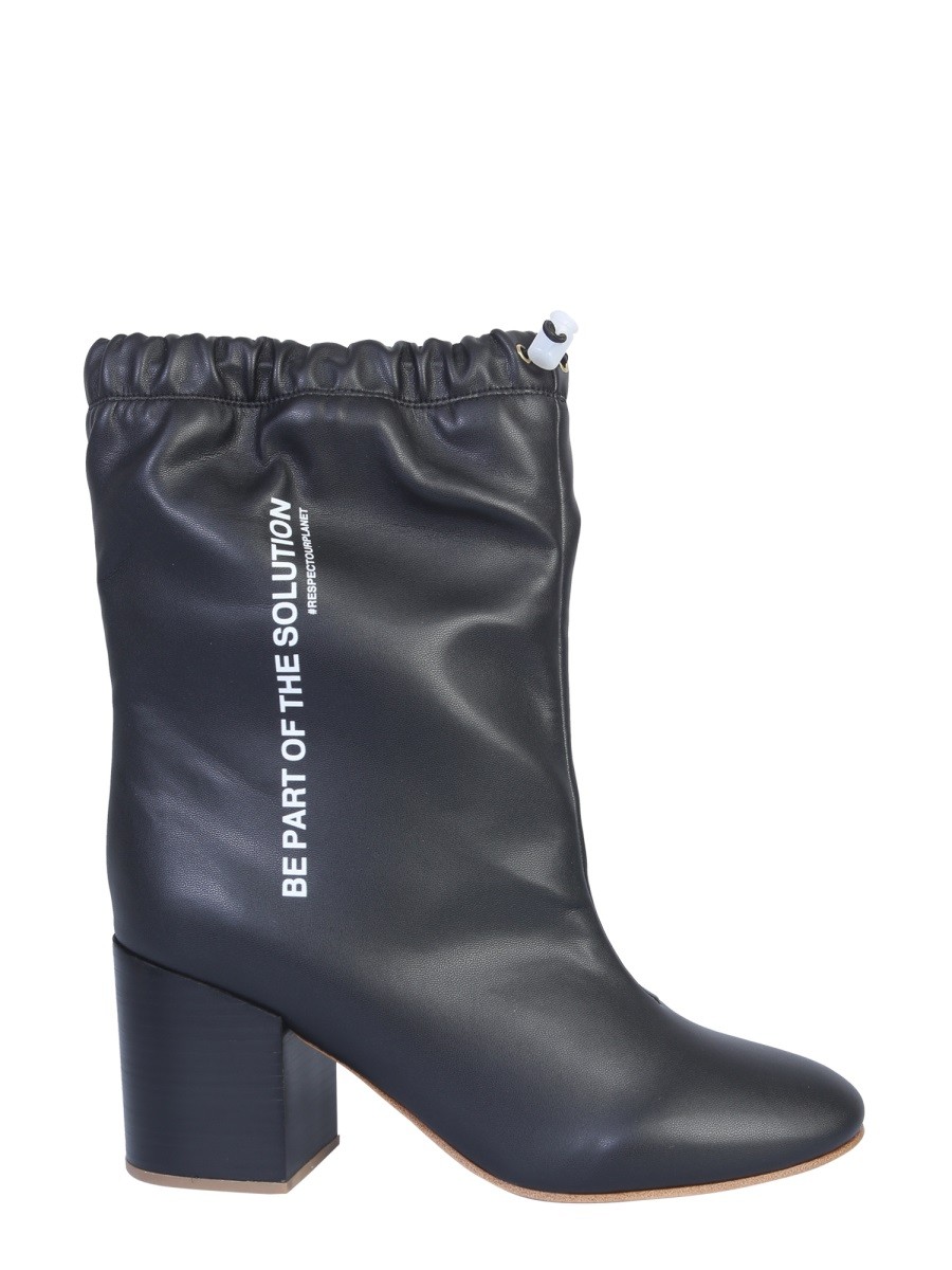 Discover the authentic FORWARD women's BOOTS WITH COULISSE in Black