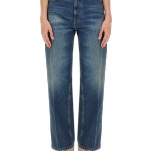 Refresh your wardrobe with the Victoria Beckham women's BOYFRIEND JEANS in DENIM