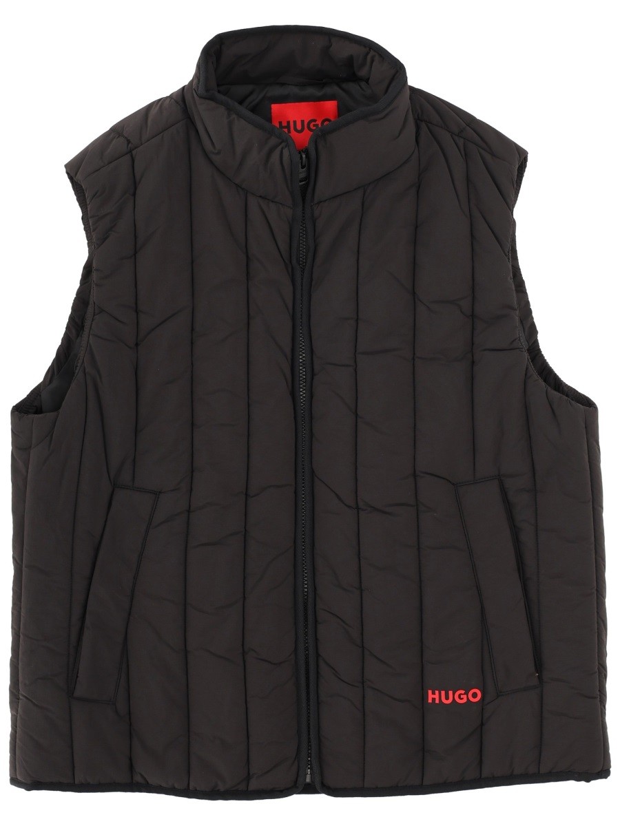 Discover the authentic Hugo men's "BRENO" VEST in Black