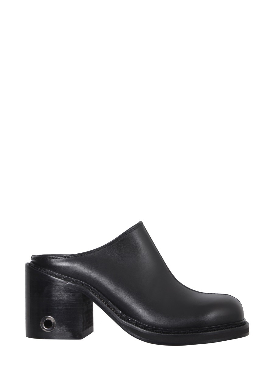 Discover the authentic SUNNEI women's "BUCO" SABOT SANDALS in Black