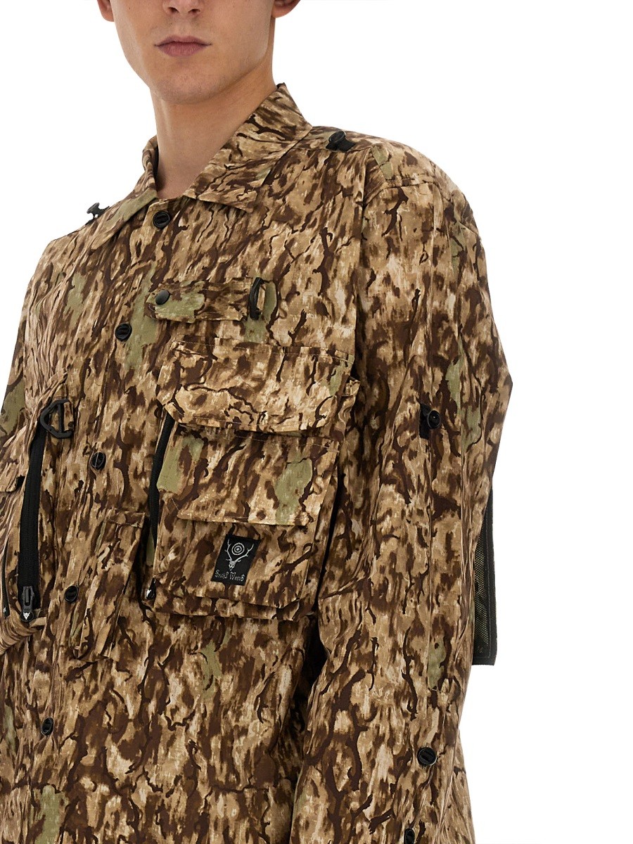 designed for dependable everyday comfort and versatile wardrobe styling.