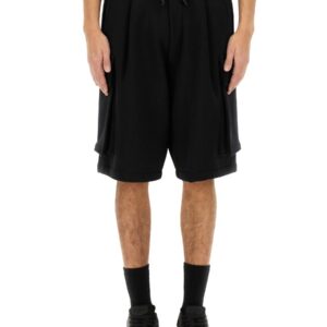 Explore the authentic Dsquared2 men's CARGO BERMUDA SHORTS "BALLOON" in Black