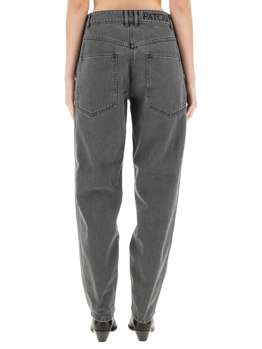 designed for dependable everyday comfort and versatile modern style.