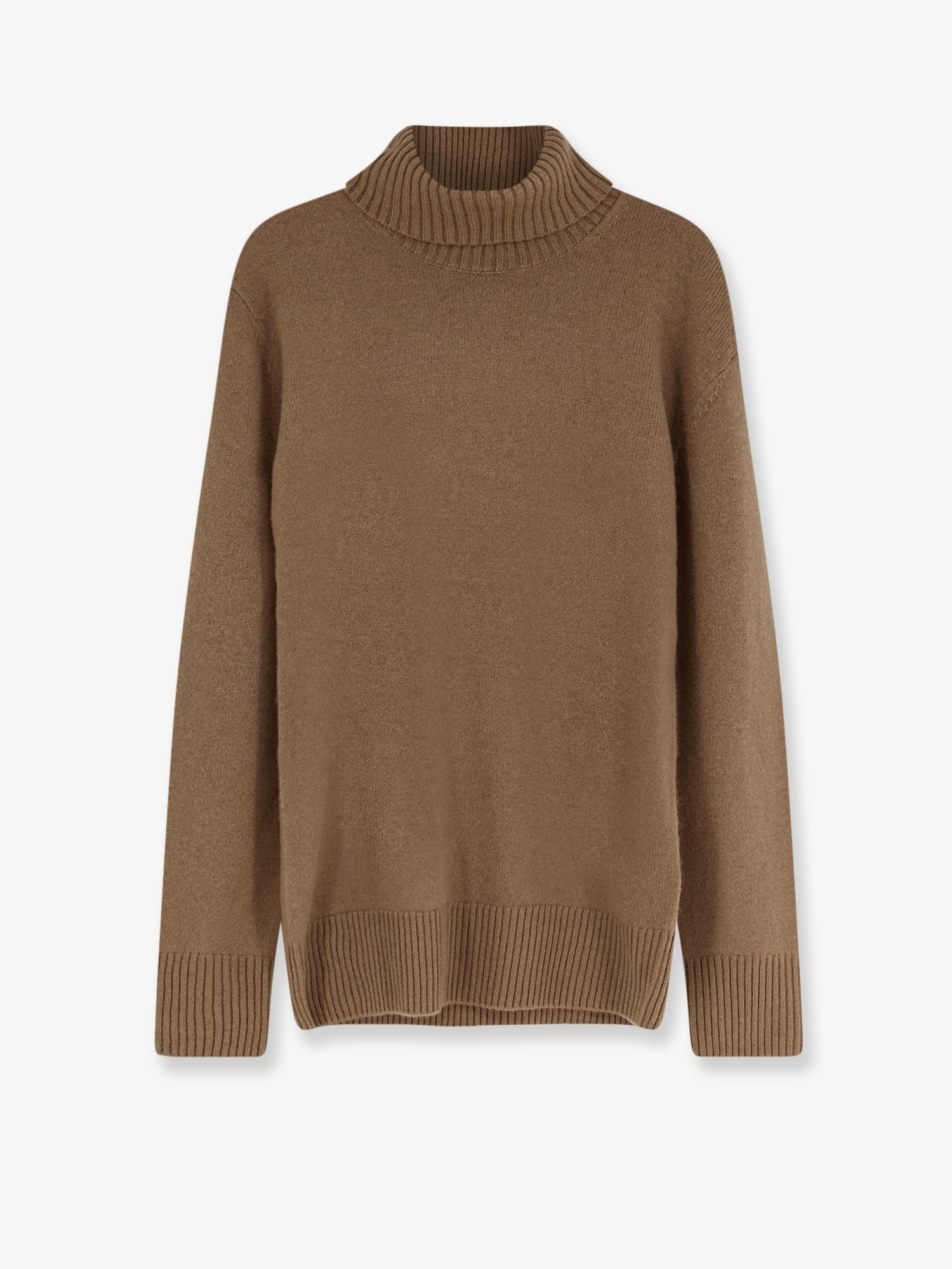 Refresh your wardrobe with the TOTEME women's Cashmere turtleneck in HAZEL