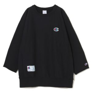 Explore the authentic UNDERCOVER unisex CHAMPION X UNDERCOVER T-SHIRT in Black