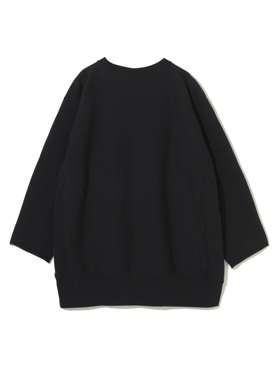 designed for dependable everyday comfort and versatile wardrobe styling.