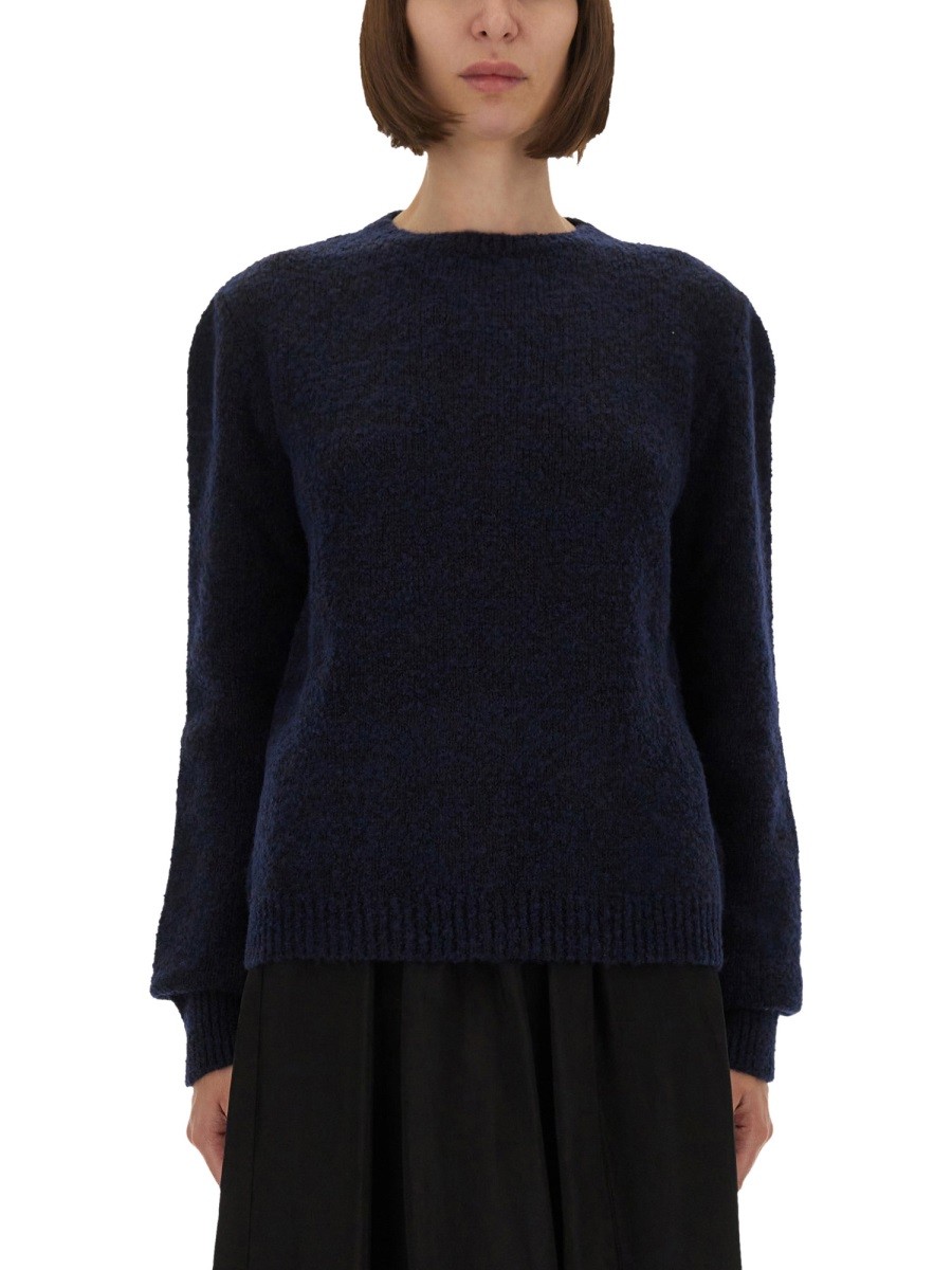 Refresh your wardrobe with the Maison Margiela women's CHOKER in Blue
