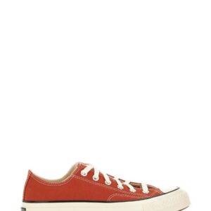 Refresh your wardrobe with the Converse unisex "CHUCK 70 OX" SNEAKER in Red