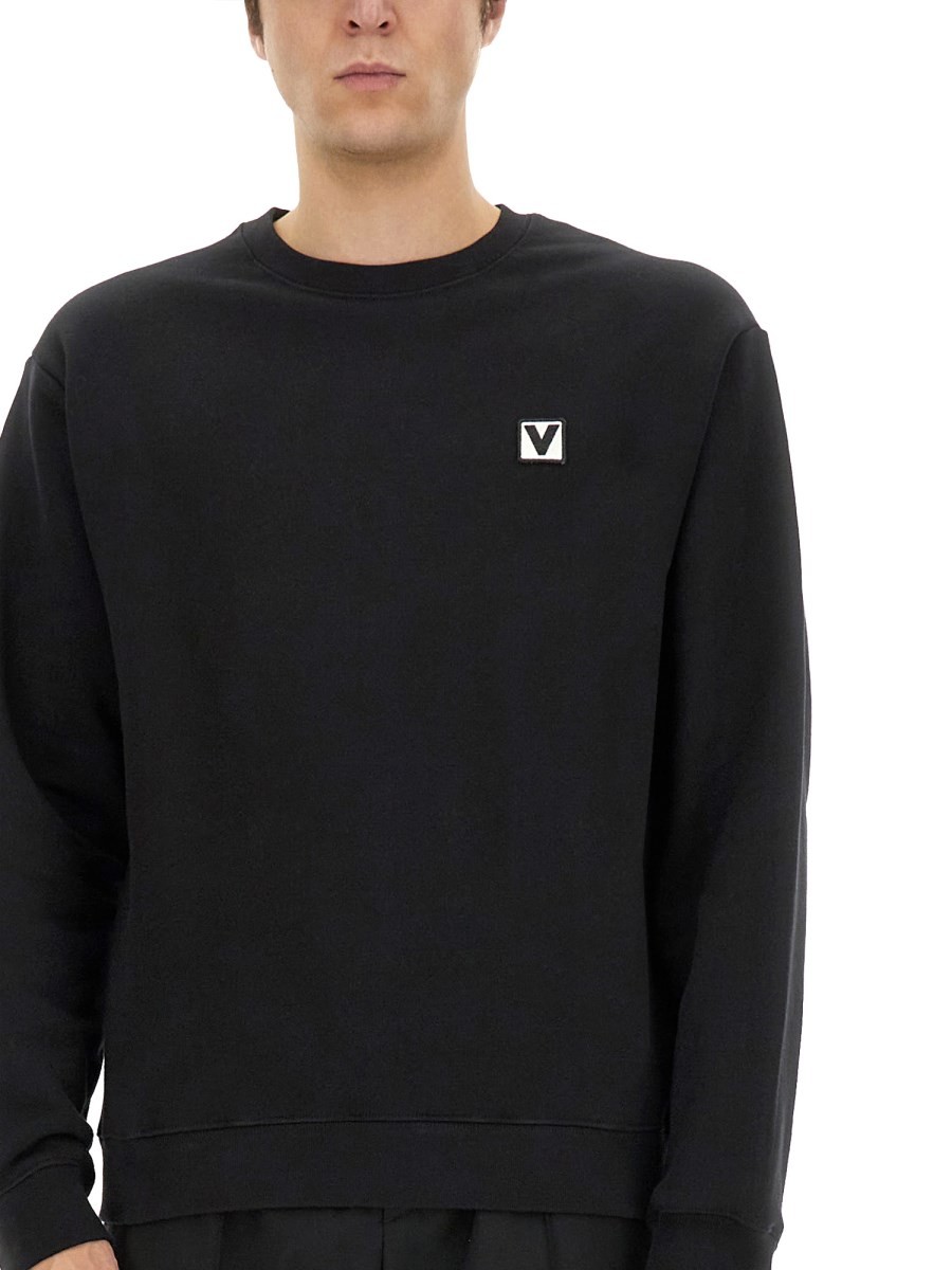 COTTON CREWNECK SWEATSHIRT WITH "CHEZ VALENTINO" PATCH - Image 4