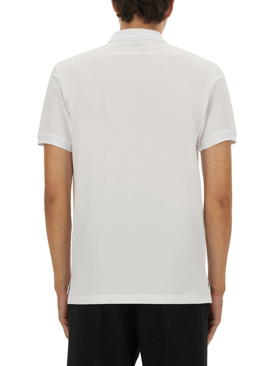 designed for dependable everyday comfort and versatile modern style.