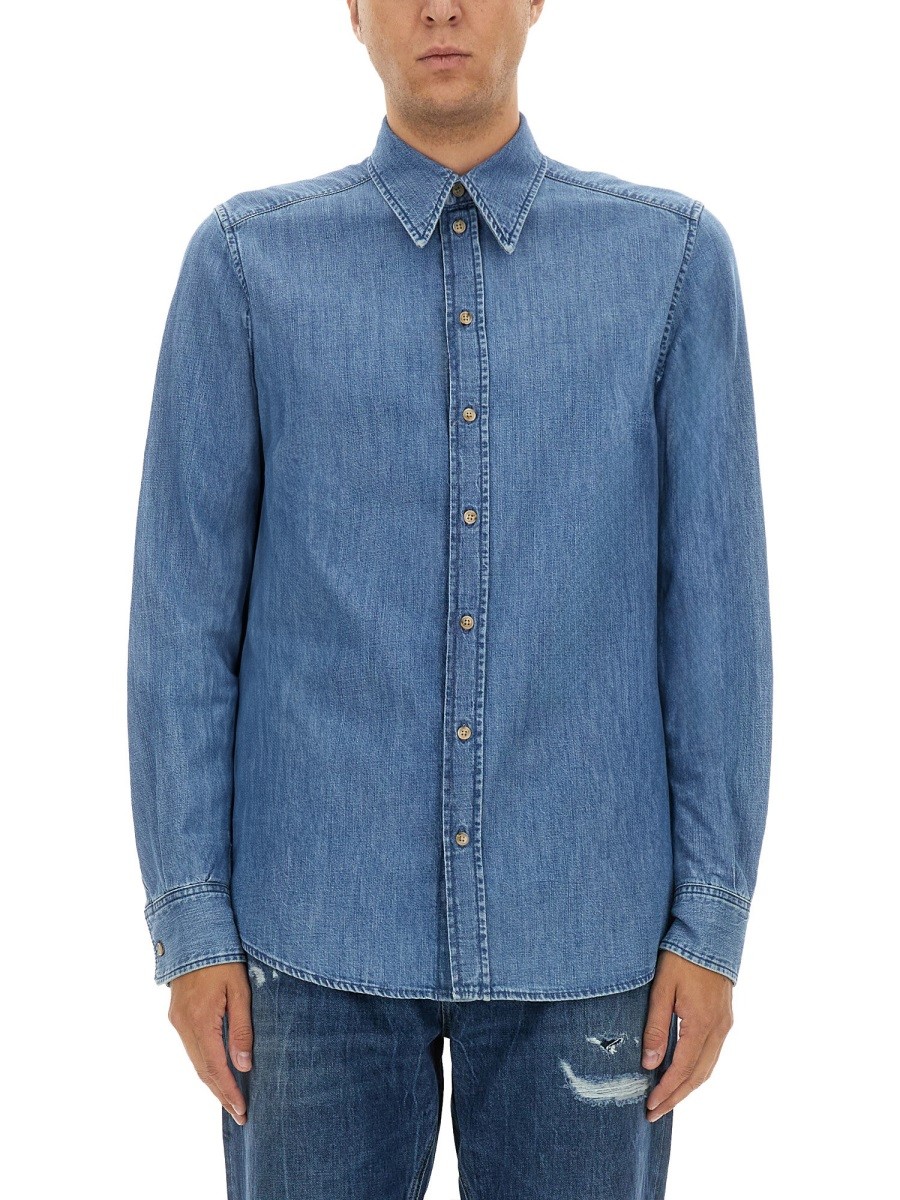 Elevate your look with the Dolce & Gabbana men's COTTON SHIRT in DENIM