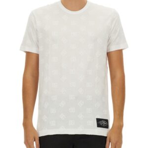 Refresh your wardrobe with the Dolce & Gabbana men's COTTON T-SHIRT in White