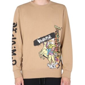 Refresh your wardrobe with the Disclaimer men's CREW NECK SWEATSHIRT in Brown