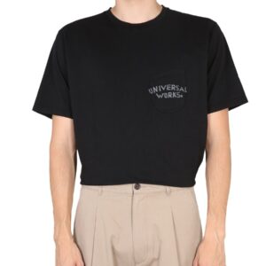 Refresh your wardrobe with the UNIVERSAL WORKS men's CREWNECK T-SHIRT in Black