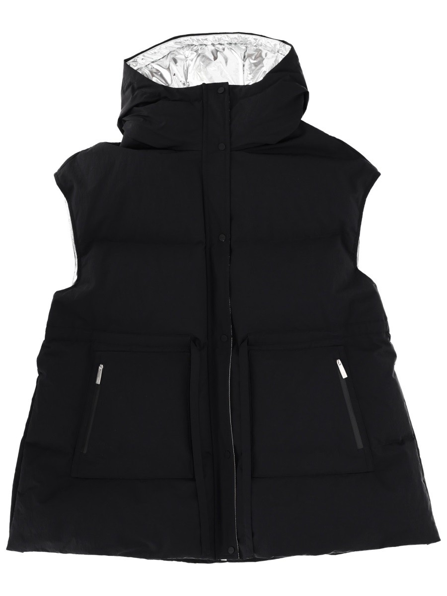 Refresh your wardrobe with the LAMINAR women's "CRINKLE METALLIC" VEST in Black