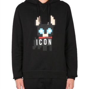 Refresh your wardrobe with the Dsquared2 men's CYRUS COOL SWEATSHIRT in Black