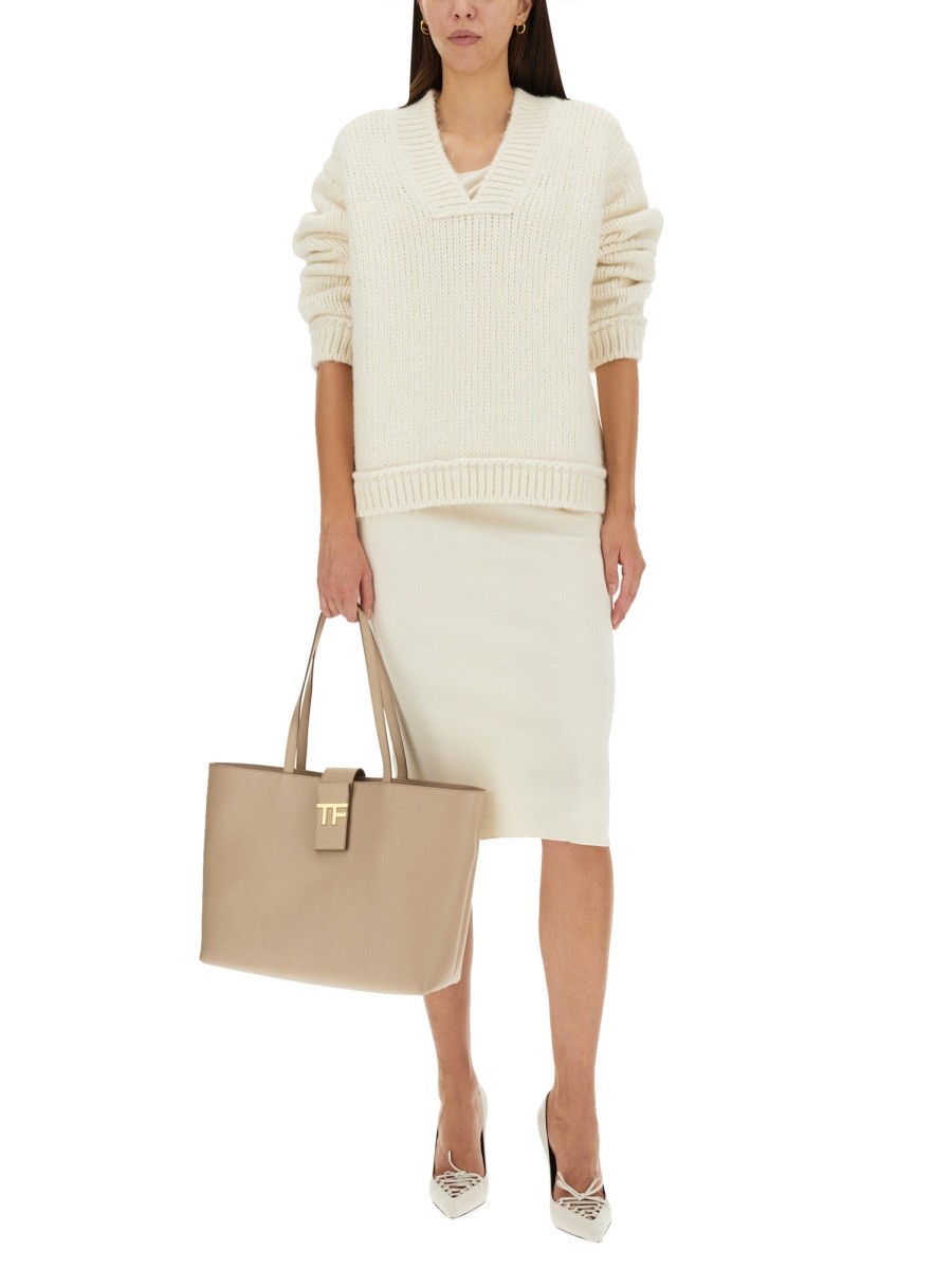designed for dependable everyday comfort and versatile modern style.