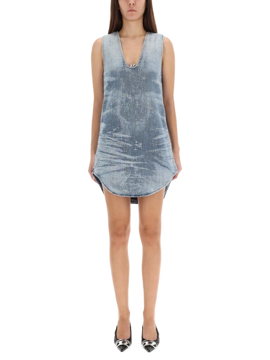 Discover the authentic Diesel women's "DE-LARIS" DRESS in DENIM