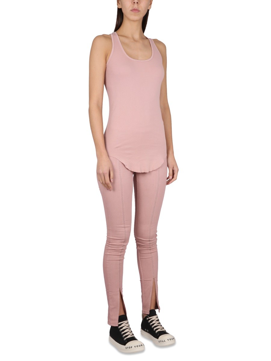 designed for dependable everyday comfort and versatile modern style.
