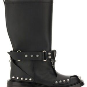 Refresh your wardrobe with the Alexander Wang women's DIXON BOOT in Black