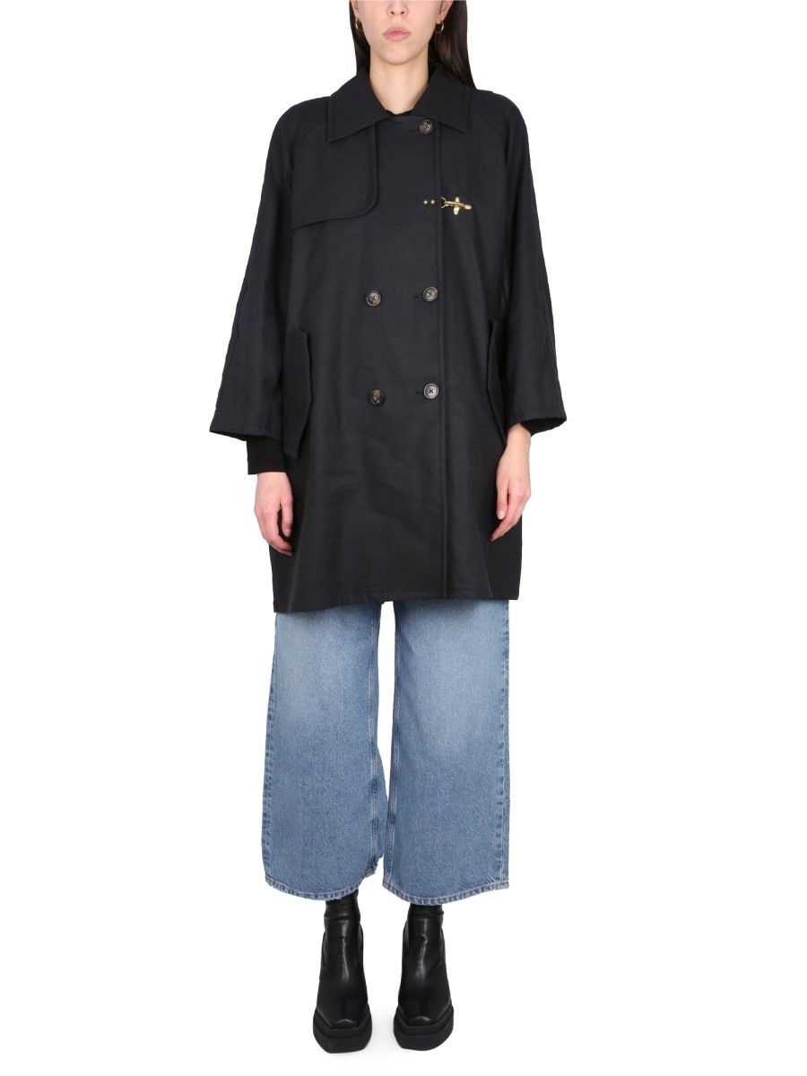 Refresh your wardrobe with the FAY women's DOUBLE-BREASTED TRENCH COAT in Black