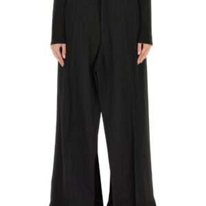 Refresh your wardrobe with the Balenciaga women's DOUBLE FRONT PANTS in Black