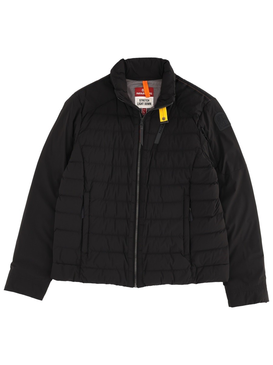 Refresh your wardrobe with the PARAJUMPERS men's DOWN JACKET "BEREL" in Black