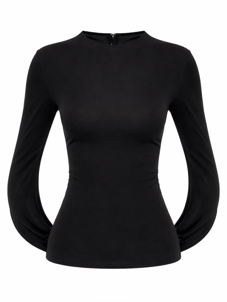 Refresh your wardrobe with the Alexander Wang women's DRAPED BACK TOP in Black