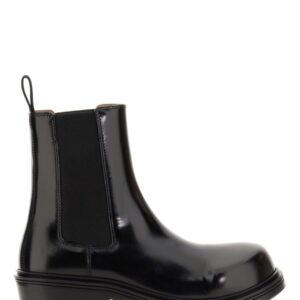 Refresh your wardrobe with the Bottega Veneta men's FIREMAN CHELSEA BOOT in Black