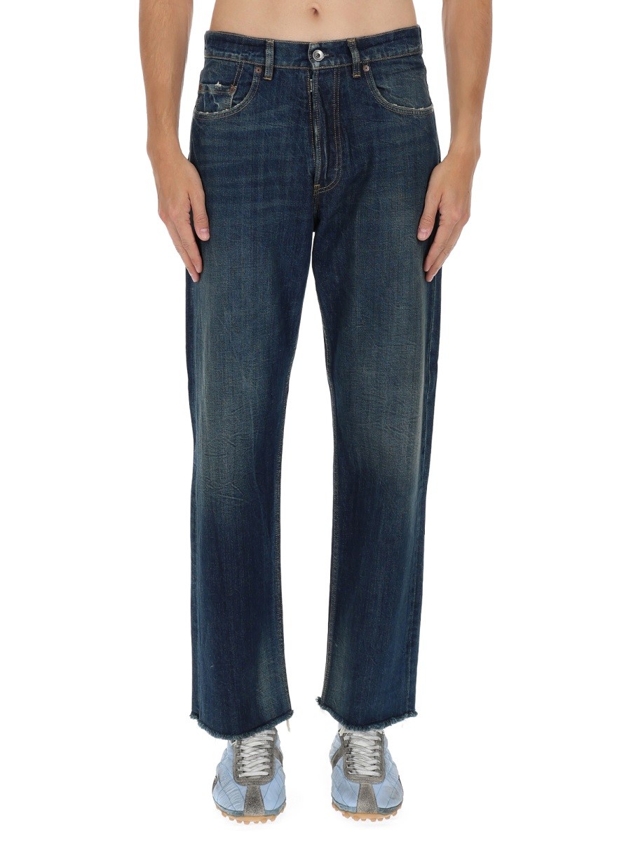Refresh your wardrobe with the Maison Margiela men's "FIVE POCKETS" JEANS in Blue