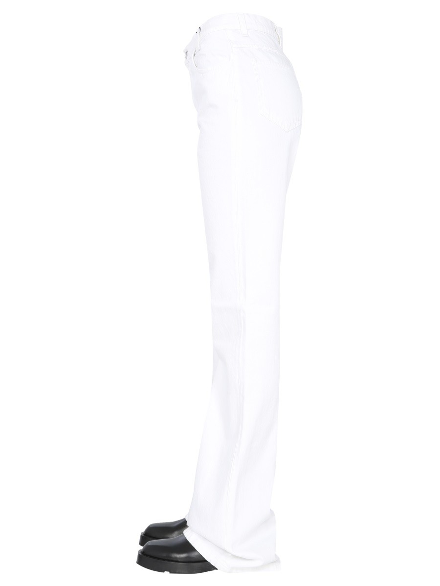 designed for dependable everyday comfort and versatile modern style.