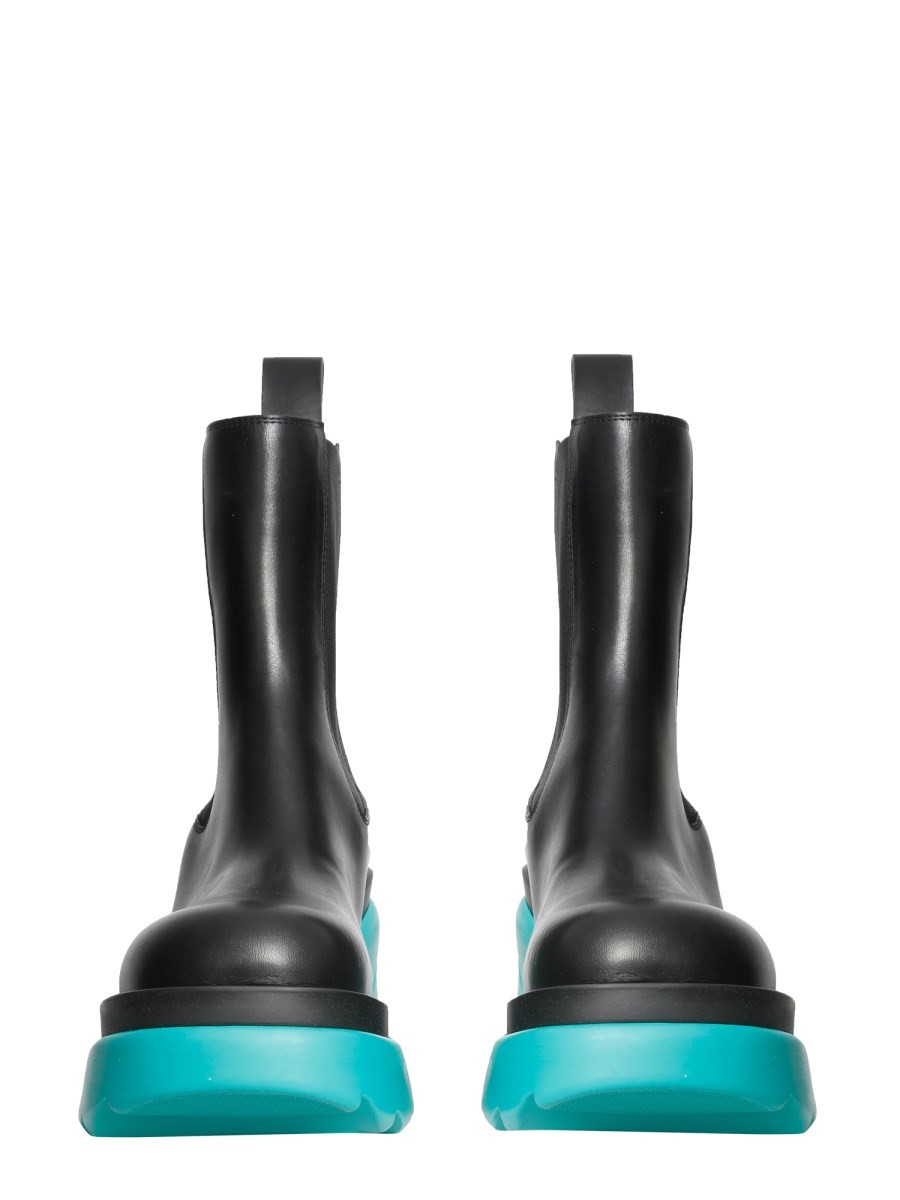 designed for dependable everyday comfort and versatile modern style.