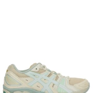 Refresh your wardrobe with the Asics unisex "GEL-NIMBUS 9" SNEAKER in Ivory