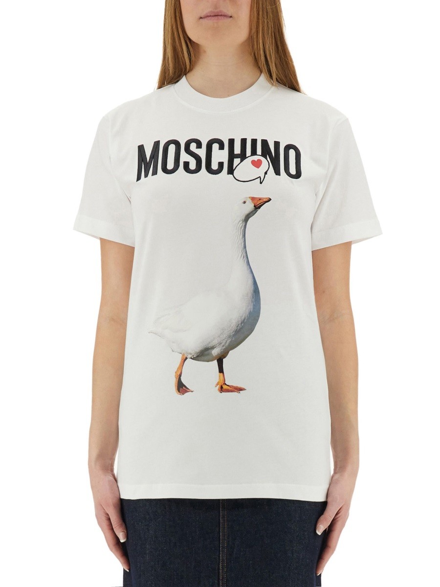 Discover the authentic Moschino women's "GOOSE" T-SHIRT in White