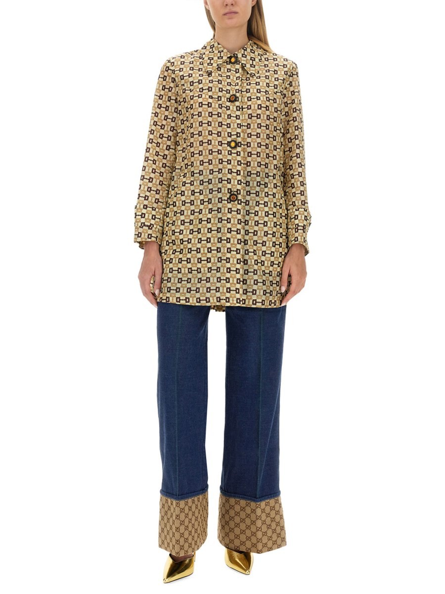 designed for dependable everyday comfort and versatile wardrobe styling.