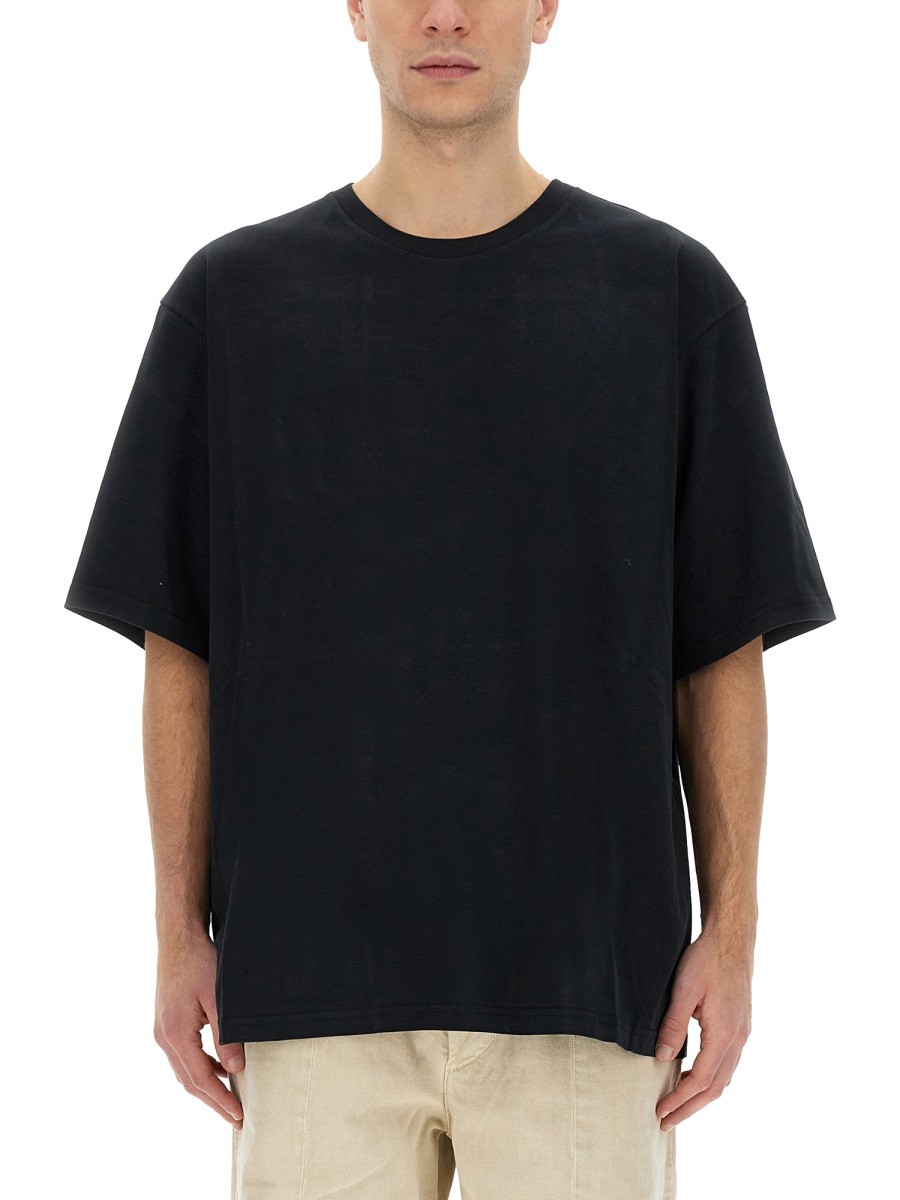 Refresh your wardrobe with the MARANT men's "GUIZY" T-SHIRT in Black