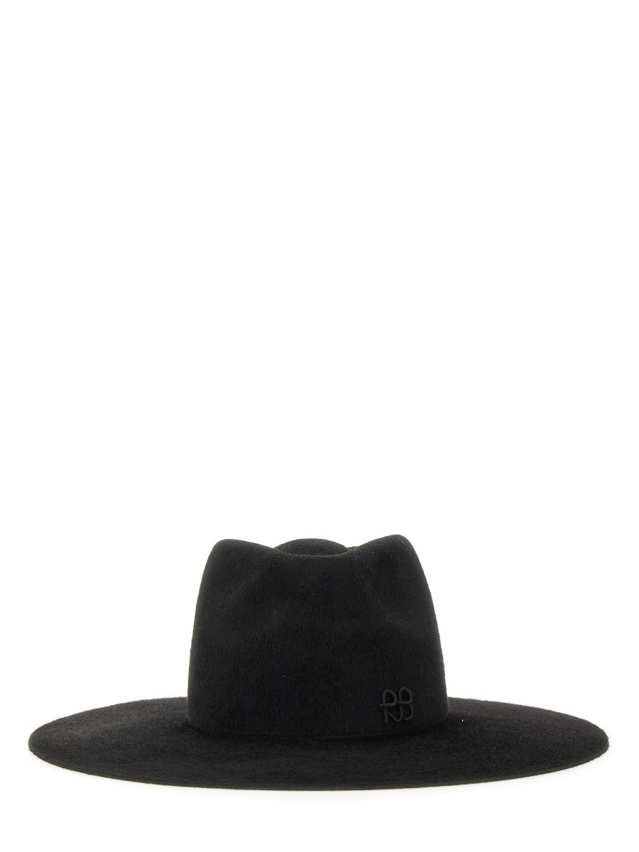 Refresh your wardrobe with the RUSLAN BAGINSKIY women's HAT WITH LOGO in Black