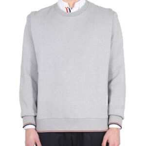 Refresh your wardrobe with the THOM BROWNE men's HERRINGBONE JERSEY in Grey