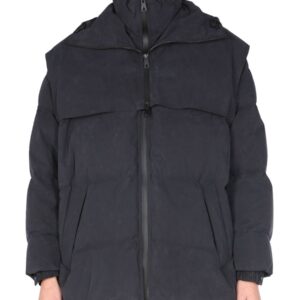 Discover the authentic Bottega Veneta women's HOODED DOWN JACKET in Black