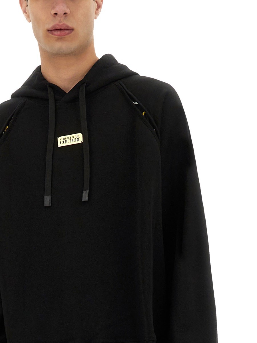HOODIE - Image 4