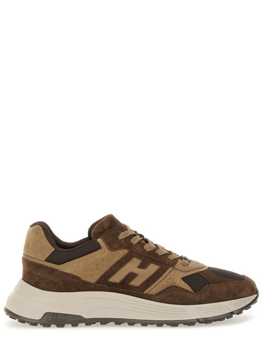 Elevate your look with the Hogan men's "HYPERLIGHT" SNEAKER in Brown